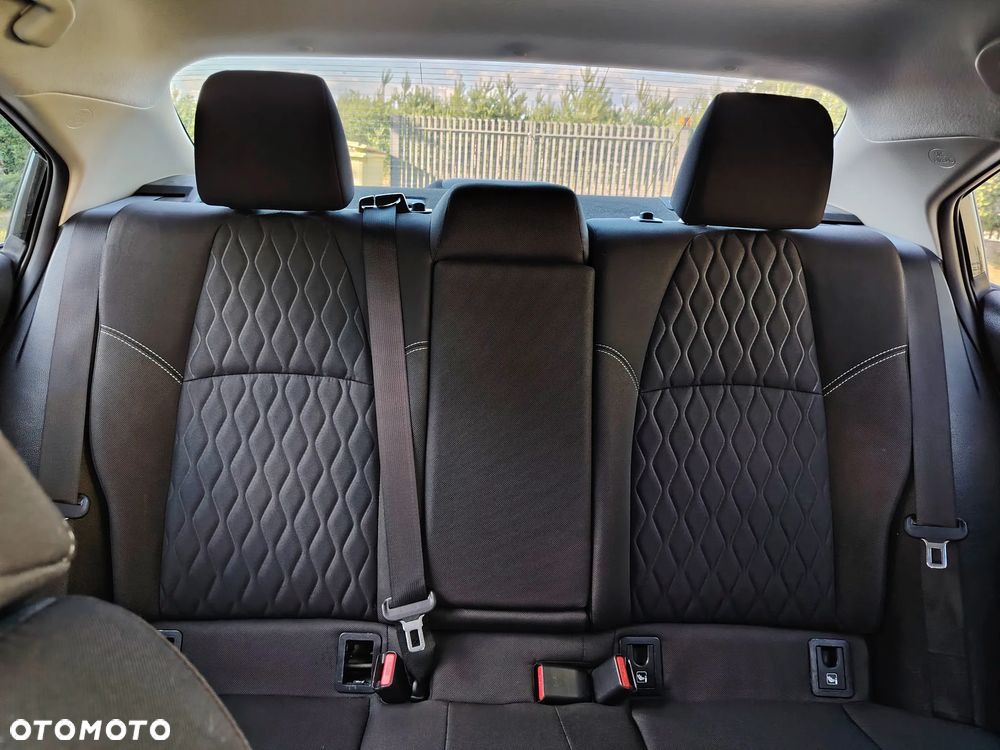Toyota Corolla 1.5 Style - 37