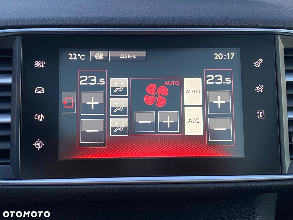 Peugeot 308 PureTech 130 EAT6 Stop & Start GT-Line Edition - 31