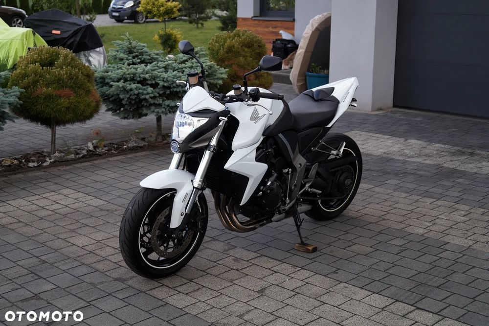 Honda CB - 2