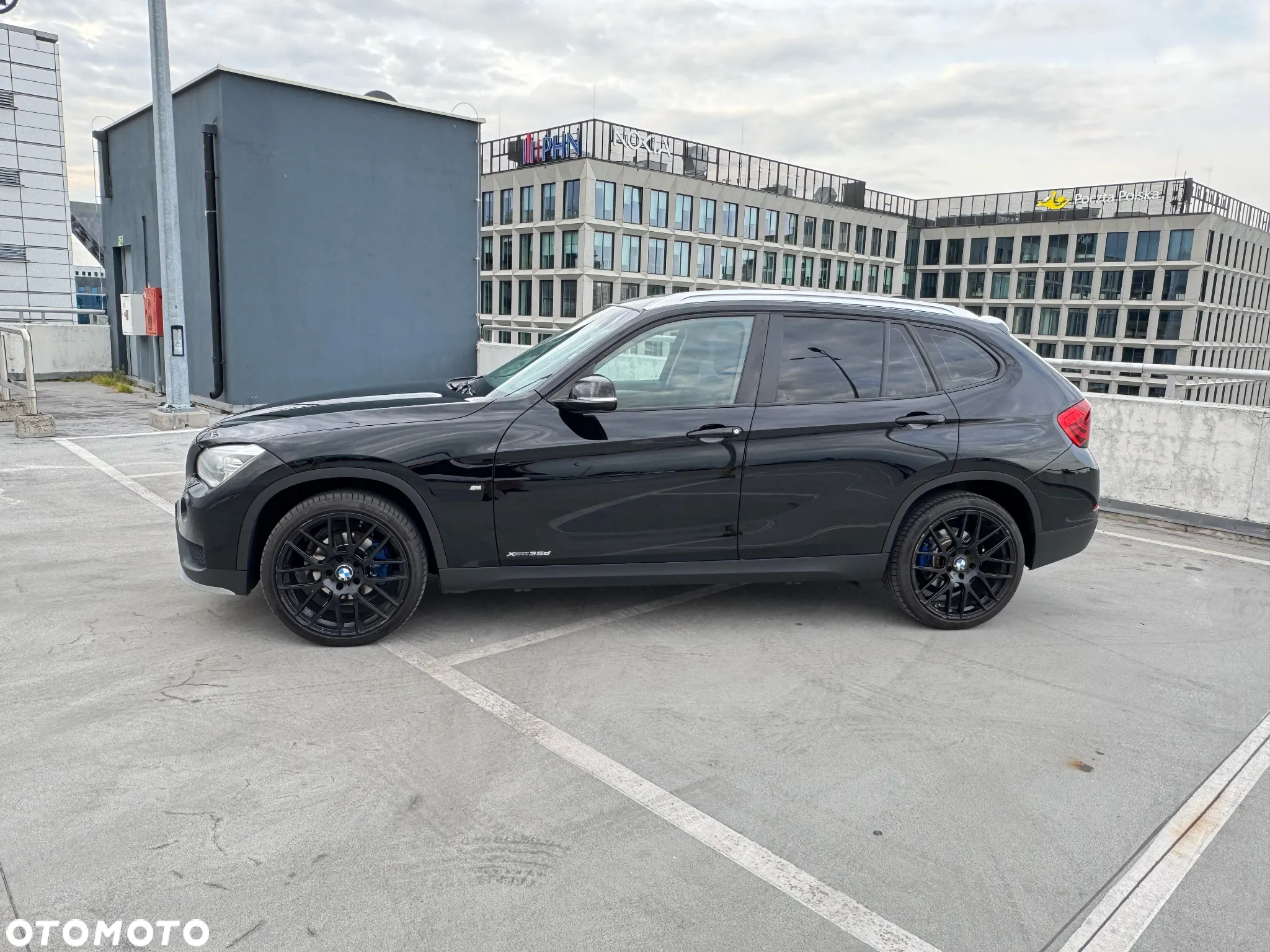 BMW X1 sDrive18d - 11