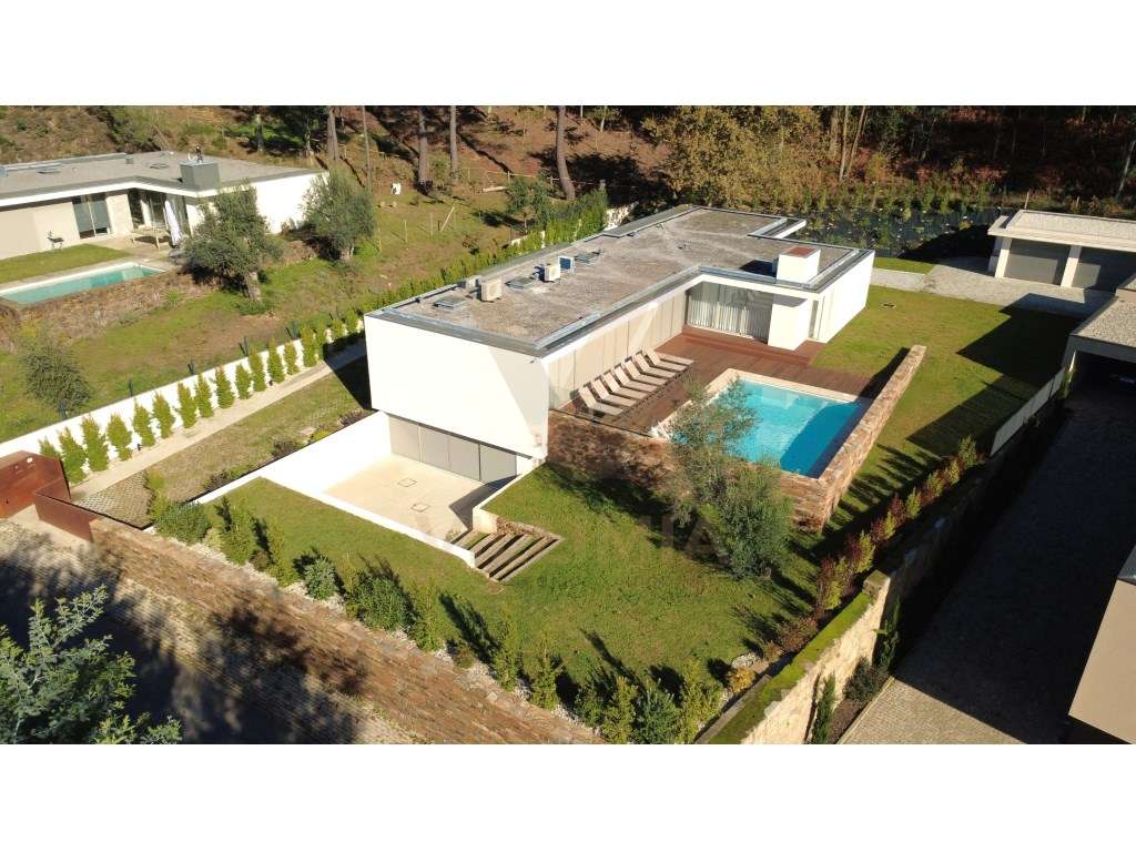 Villa T4 com Piscina - Campo de Golfe de Ponte de Lima - Grande imagem: 2/58