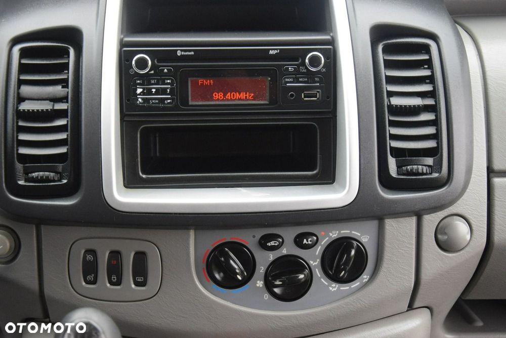 Opel Vivaro - 26