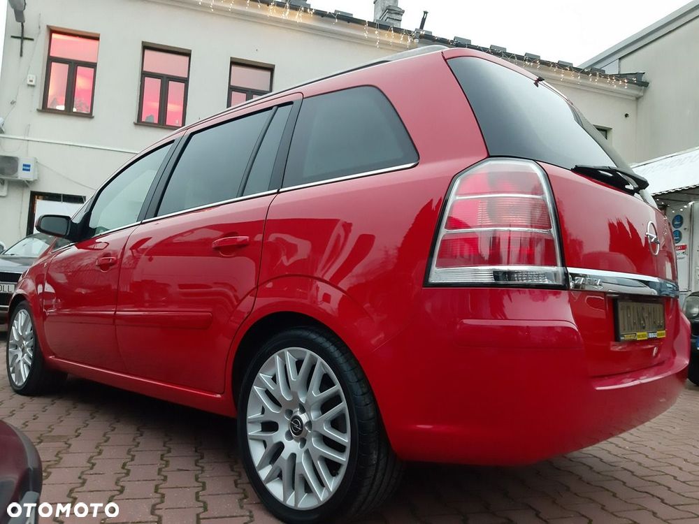 Opel Zafira 2005 photo 2