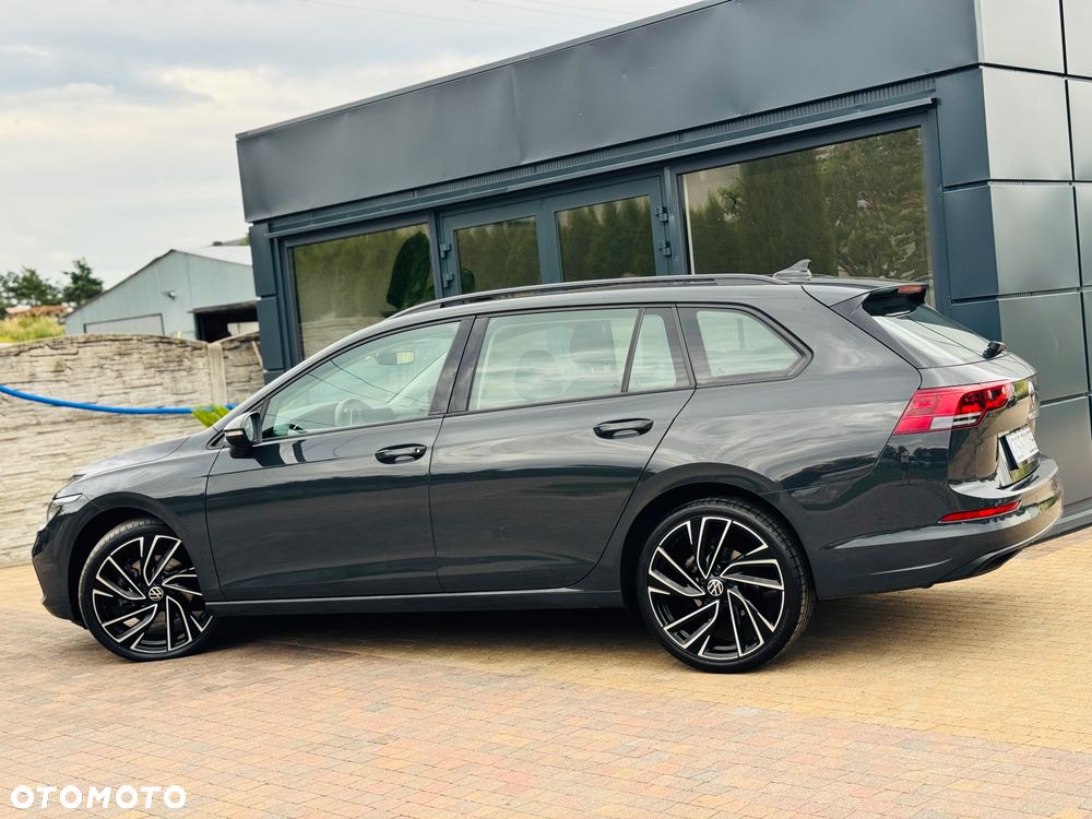 Volkswagen Golf - 24
