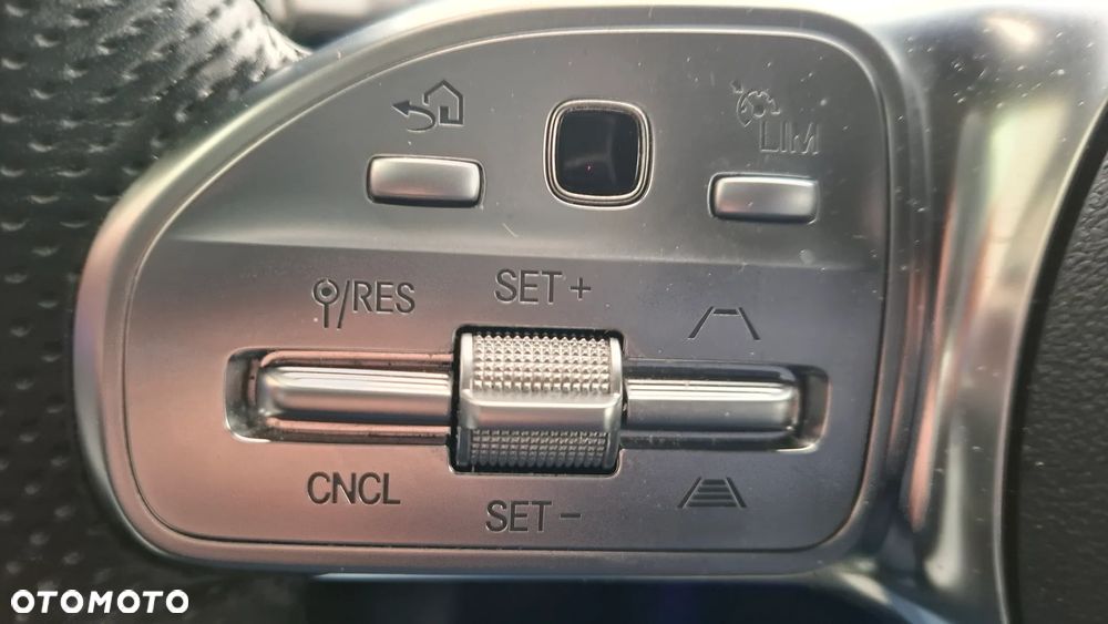 Mercedes-Benz CLA 220 d AMG Line 8G-DCT - 9