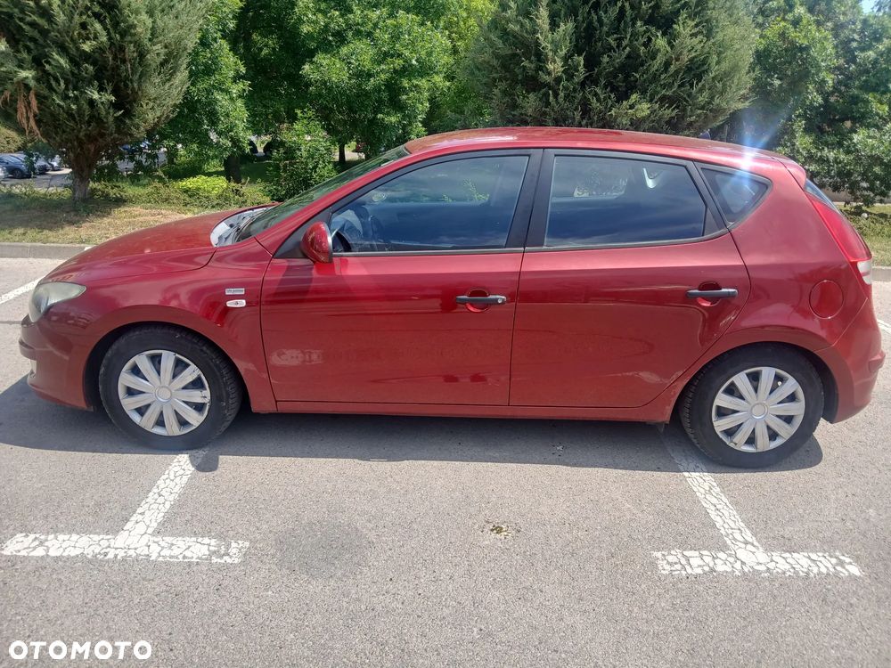 Hyundai i30 1.6 CRDi Base - 16