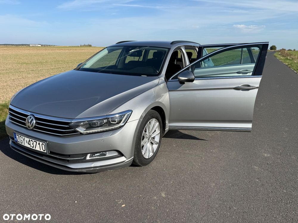 Volkswagen Passat 2.0 TDI SCR (BlueMotion Technology) DSG Comfortline - 37