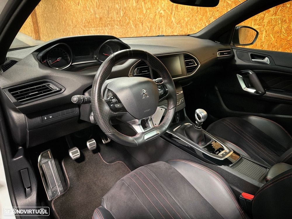 Peugeot 308 SW 1.6 BlueHDi GT Line - 15