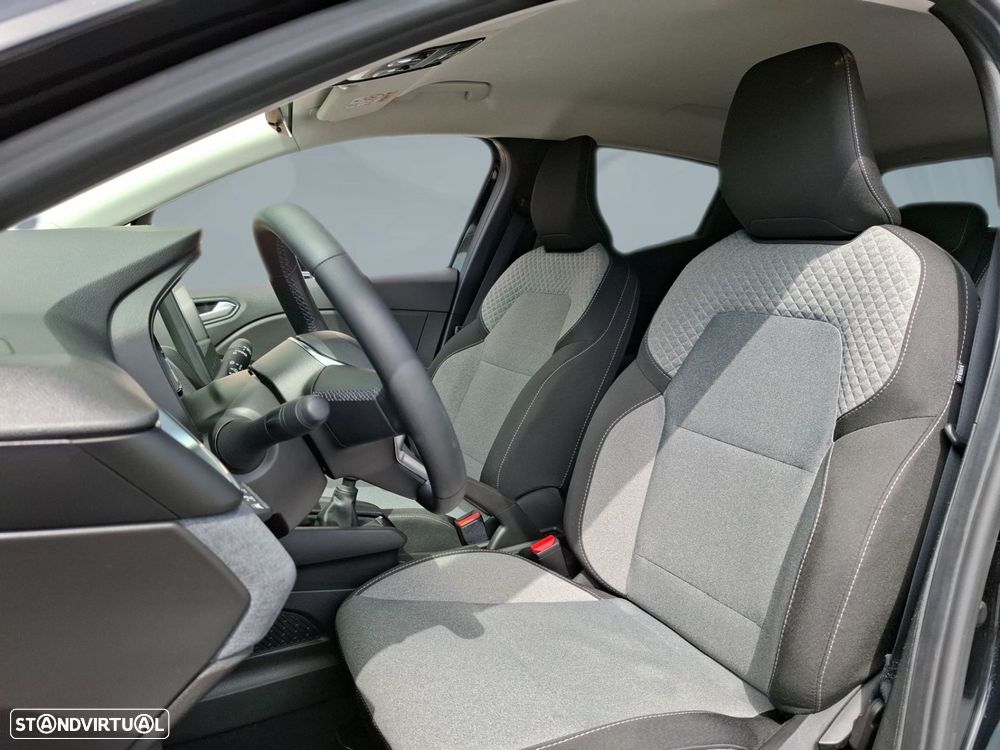 Renault Clio 1.0 TCe Evolution Bi-Fuel - 11