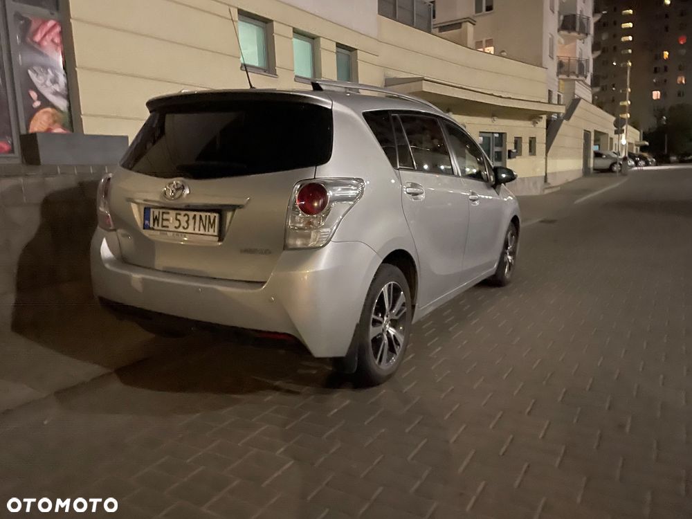 Toyota Verso 1.6 D-4D Active 7os EU6 - 2