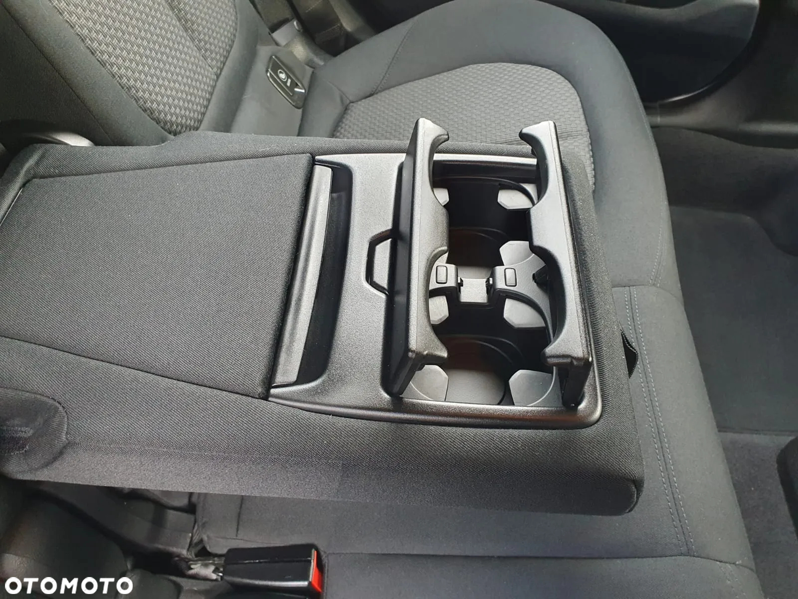 BMW Seria 2 218d Active Tourer Luxury Line - 14
