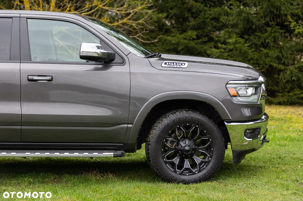 RAM 1500 5.7 Quad Cab Longbed Laramie Chrome - 4