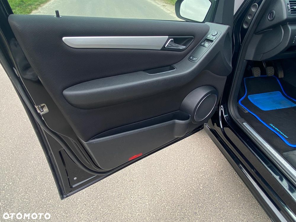 Mercedes-Benz Klasa A 170 Avantgarde - 26