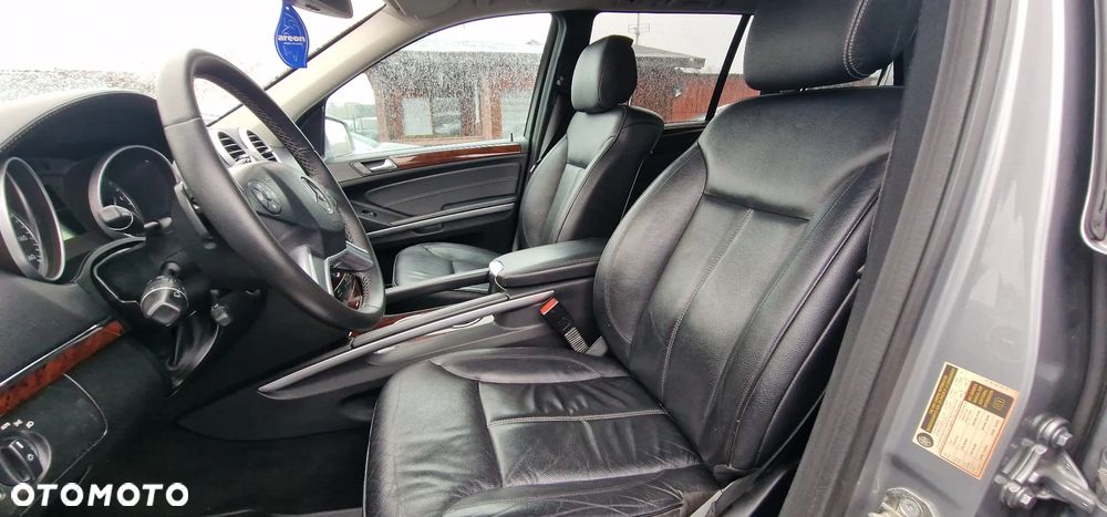 Mercedes-Benz GL 320 CDI DPF 4Matic 7G-TRONIC - 39