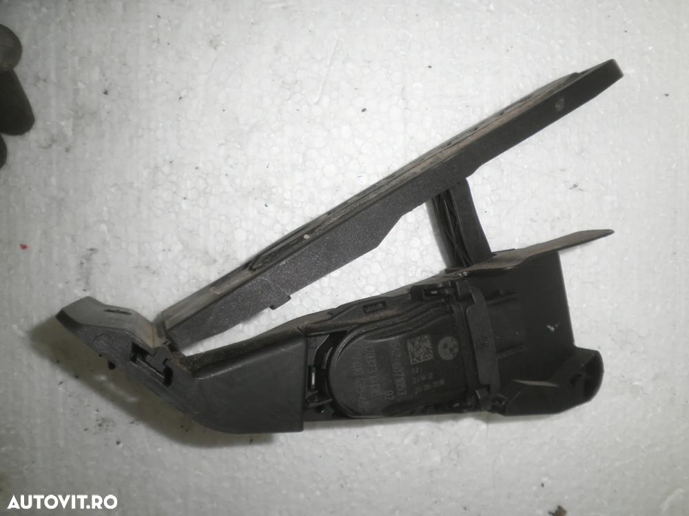 Pedala acceleratie BMW Seria 5 G30 G31, 2.0 Hybrid 2018 6871053 - 2