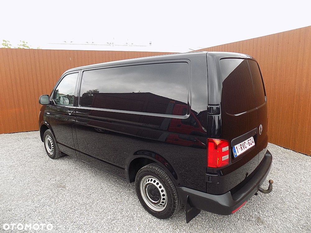 Volkswagen Transporter - 3