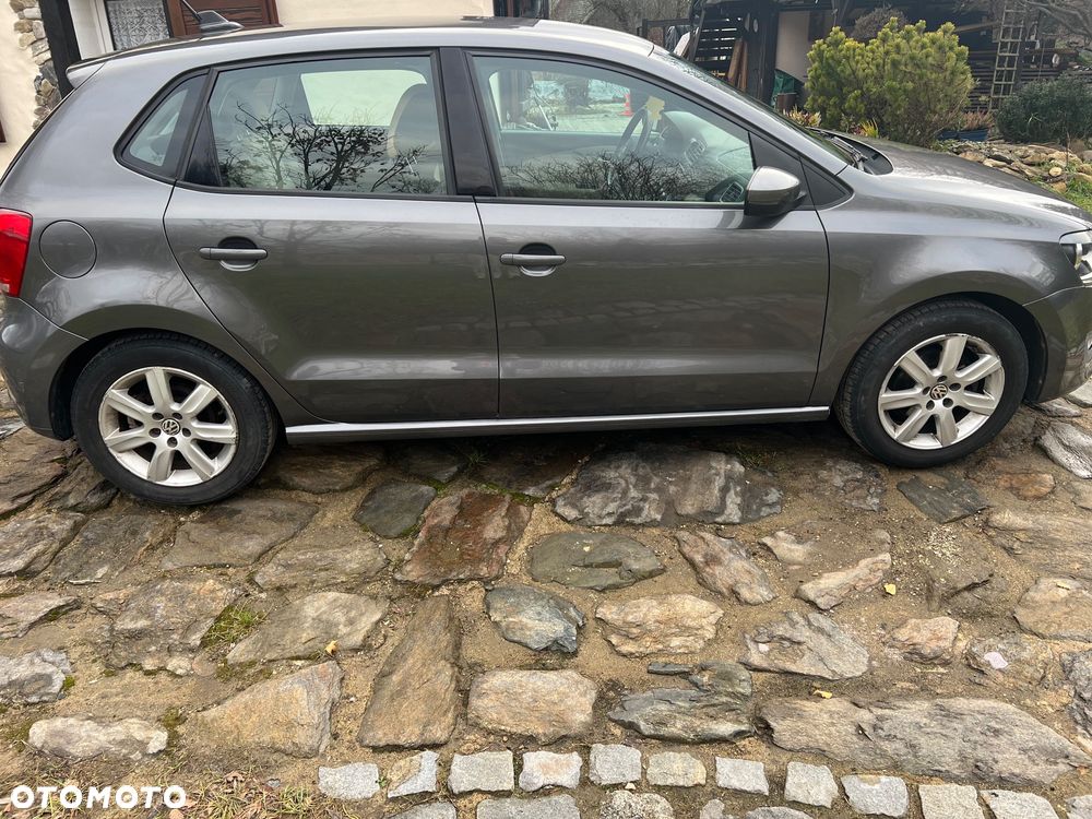 Volkswagen Polo 1.4 FSI Highline - 9