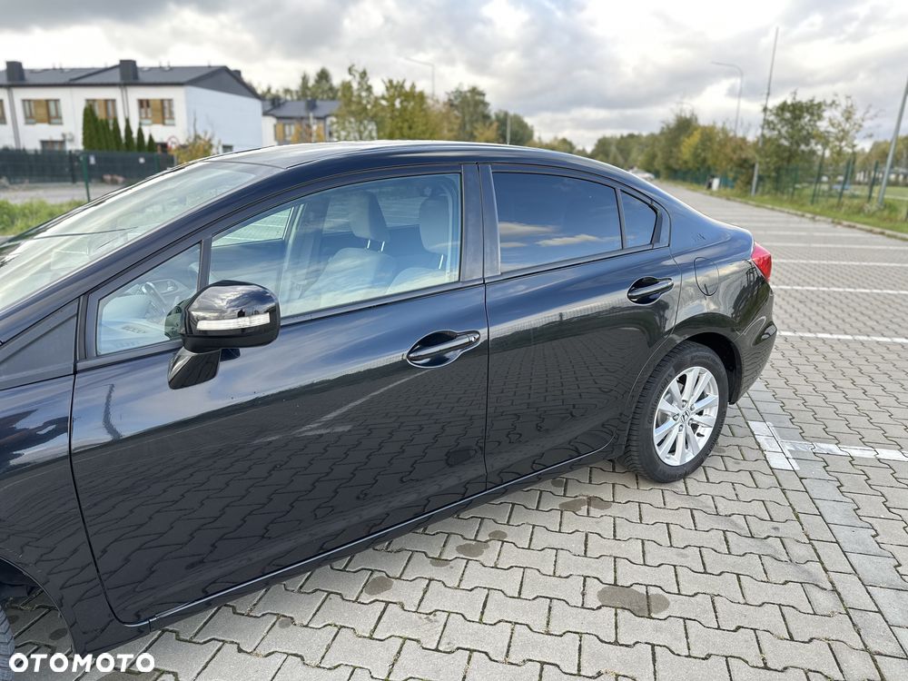 Honda Civic 1.8 Comfort - 12