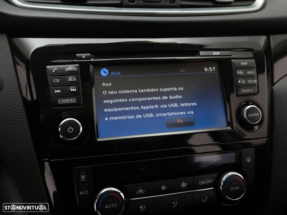 Nissan Qashqai 1.5 dCi N-Connecta - 23