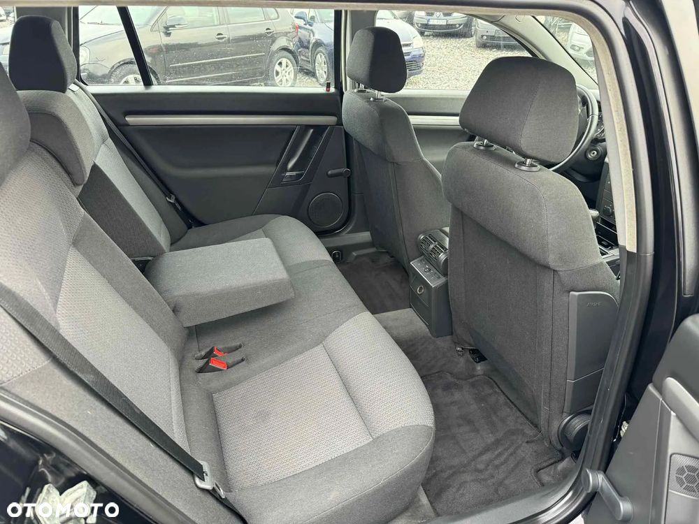 Opel Vectra 2.2 Sport - 17