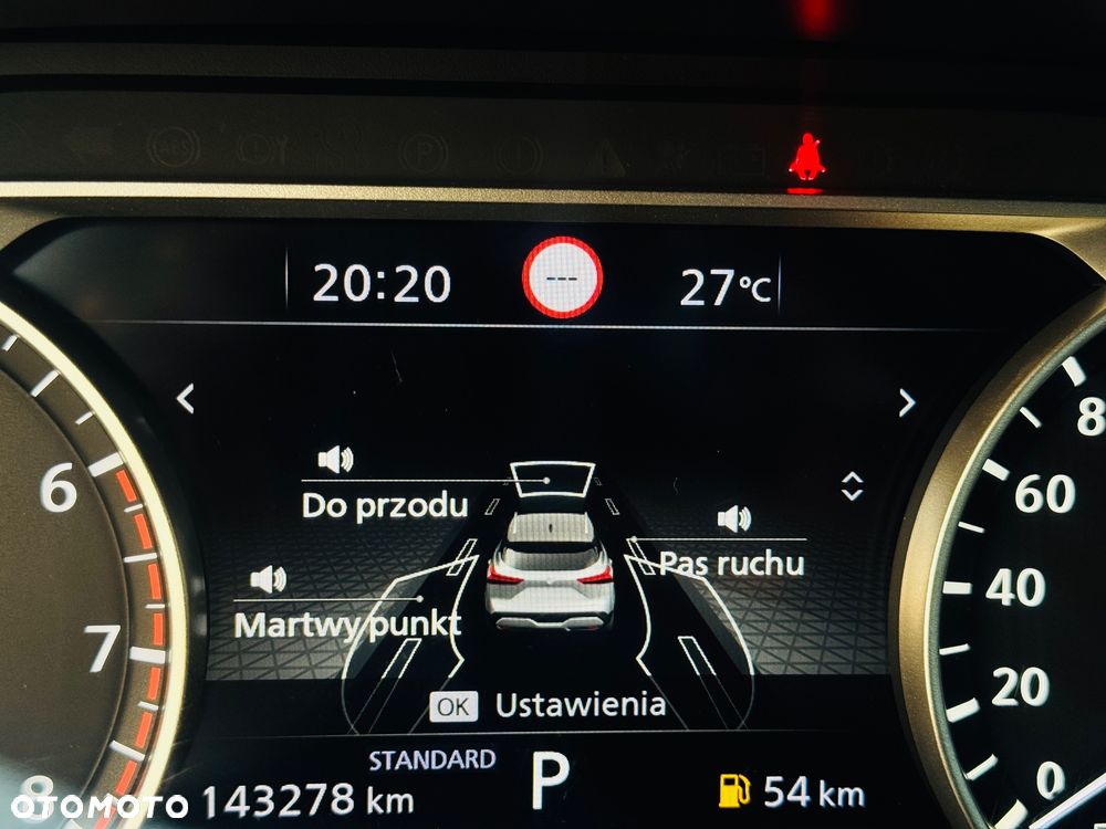 Nissan Qashqai 1.3 DIG-T DCT AKARI - 33