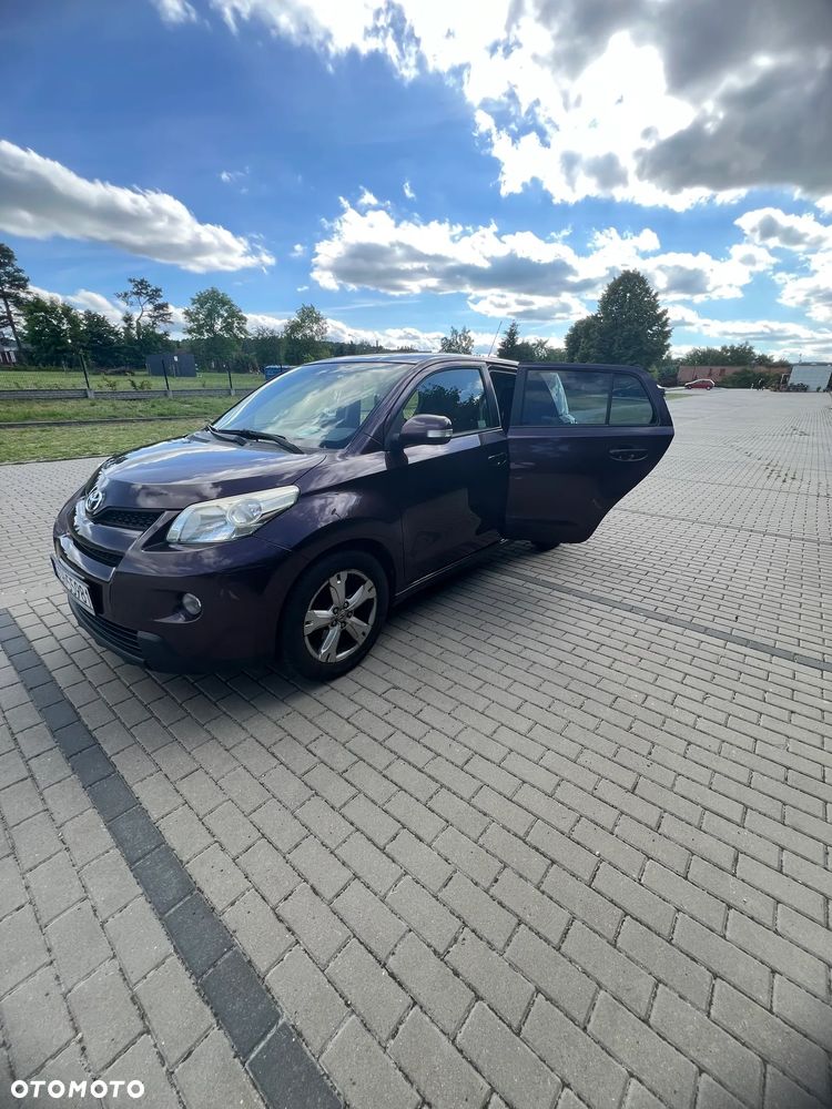 Toyota Urban Cruiser - 3