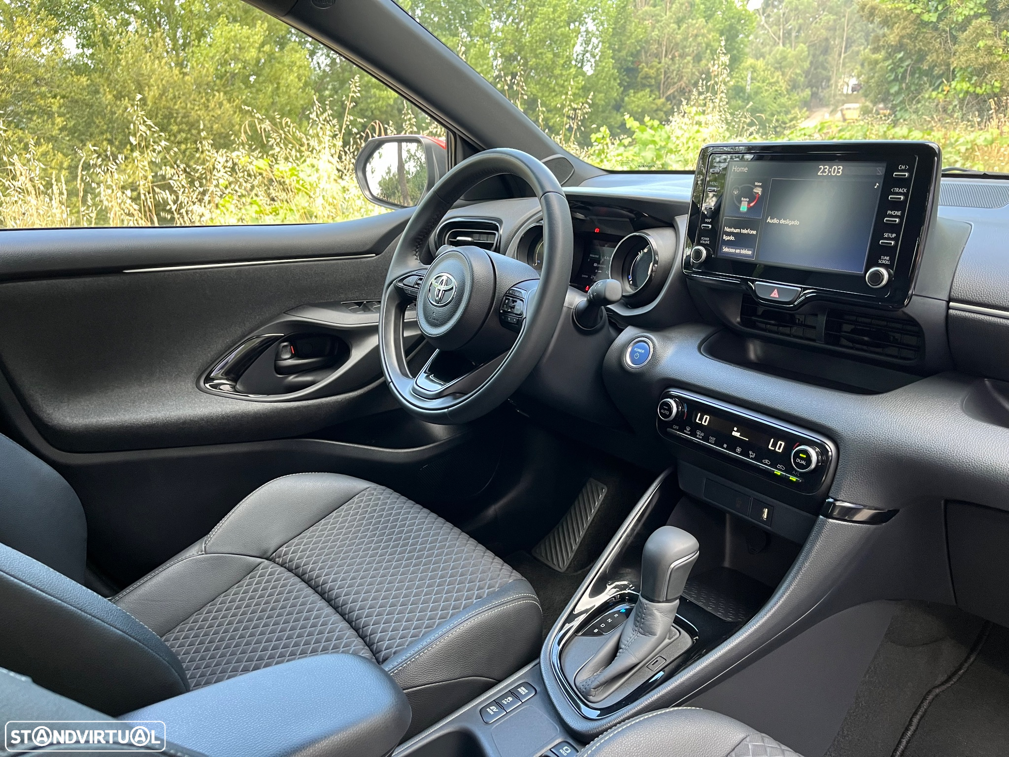 Toyota Yaris 1.5 HDF Premier Edition - 35