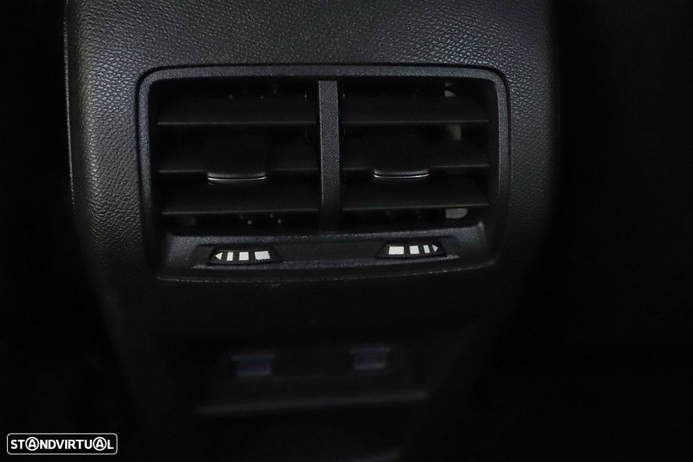 Peugeot 308 SW 1.2 PureTech GT EAT8 - 22