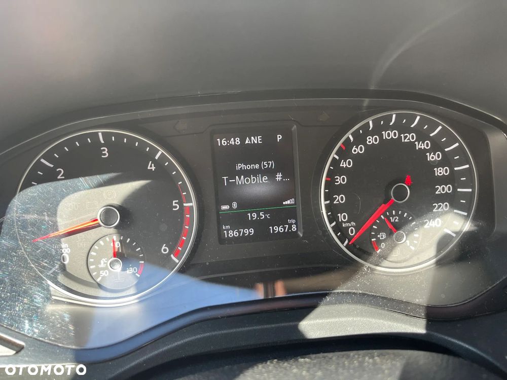 Volkswagen Amarok 3.0 V6 TDi 4MOTION Aventura - 2