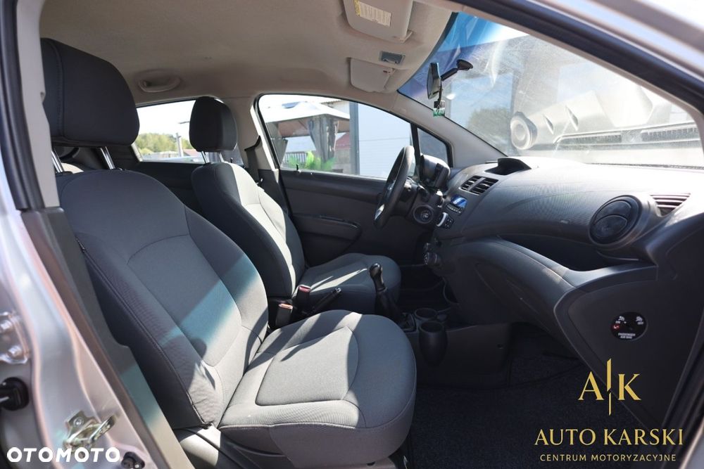 Chevrolet Spark - 37