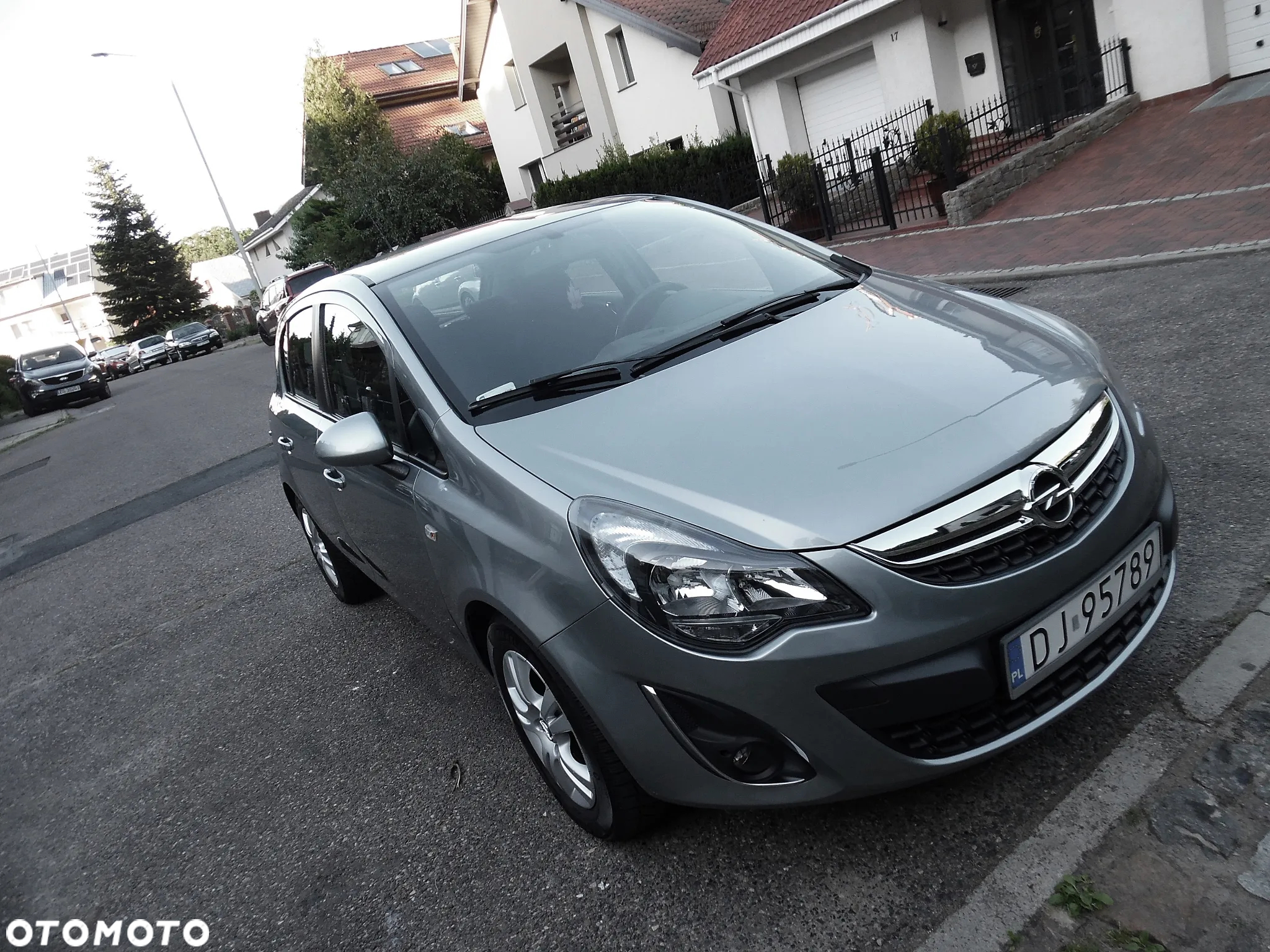 Opel Corsa - 2