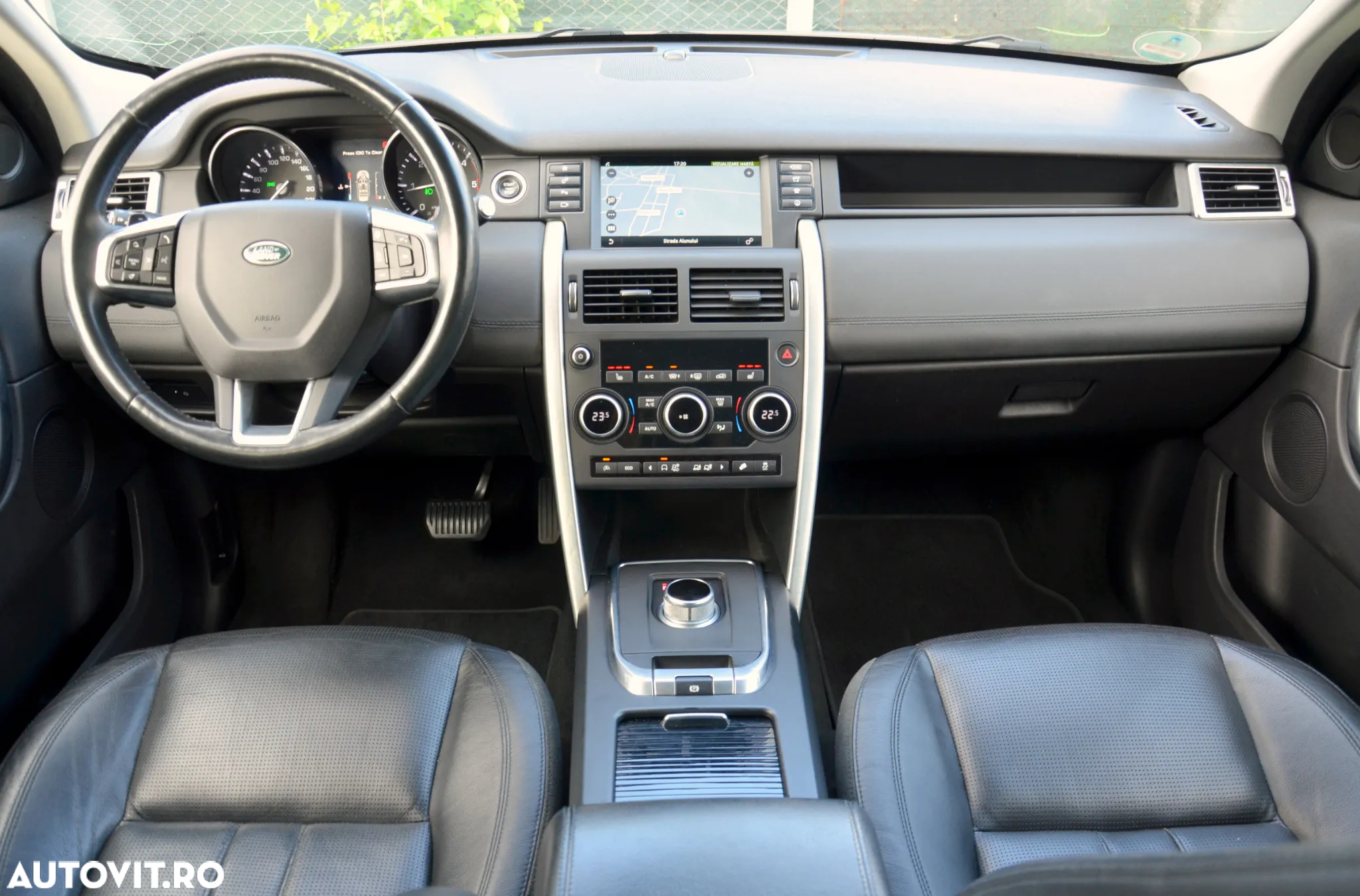 Land Rover Discovery Sport 2.0 l TD4 HSE Luxury Aut. - 23