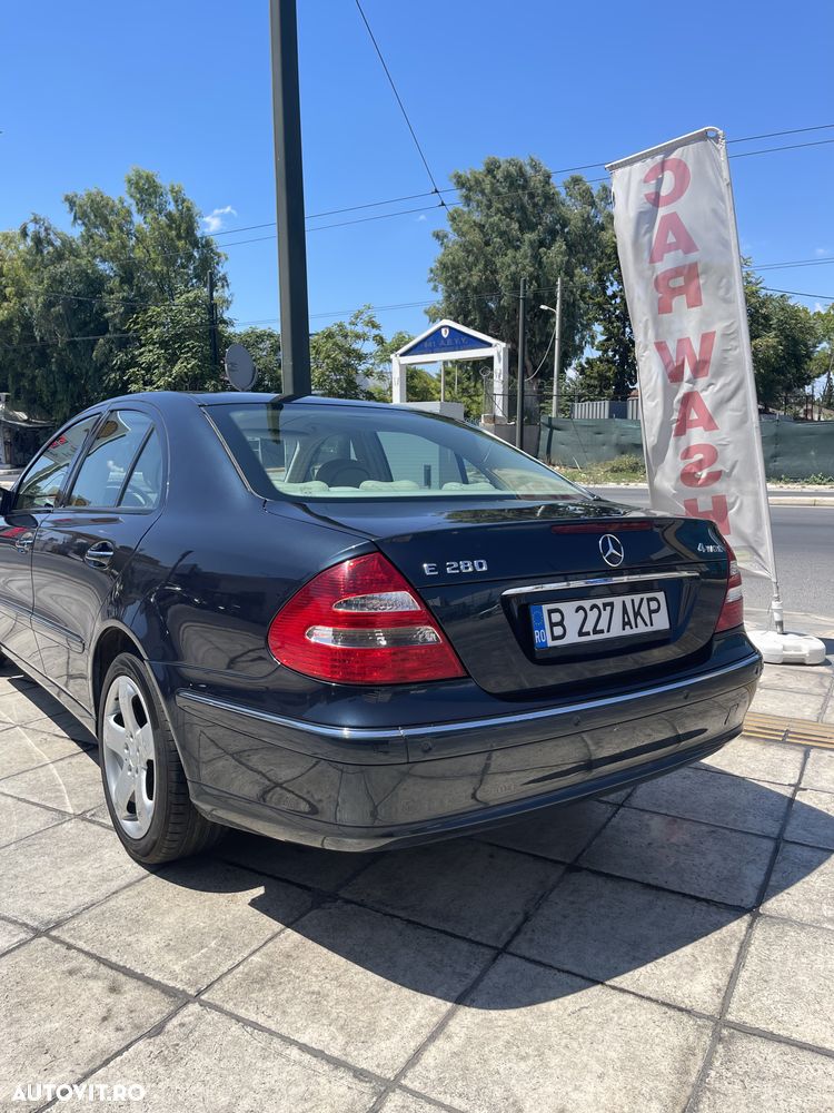 Mercedes-Benz E 280 4Matic Automatik Elegance - 7