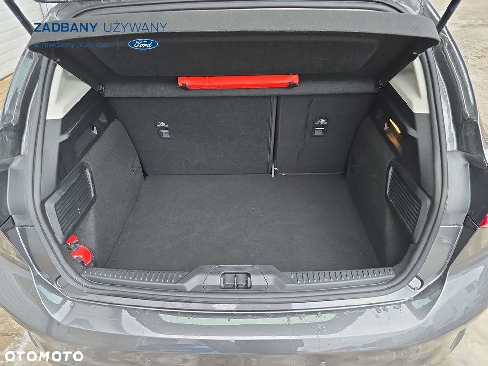 Ford Focus - 11