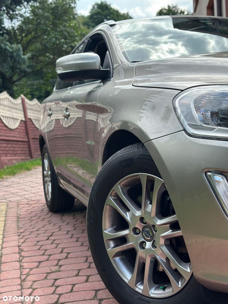 Volvo XC 60 D5 AWD Summum - 6