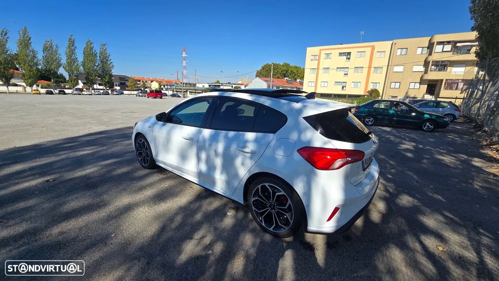 Ford Focus 1.0 EcoBoost ST-Line - 1