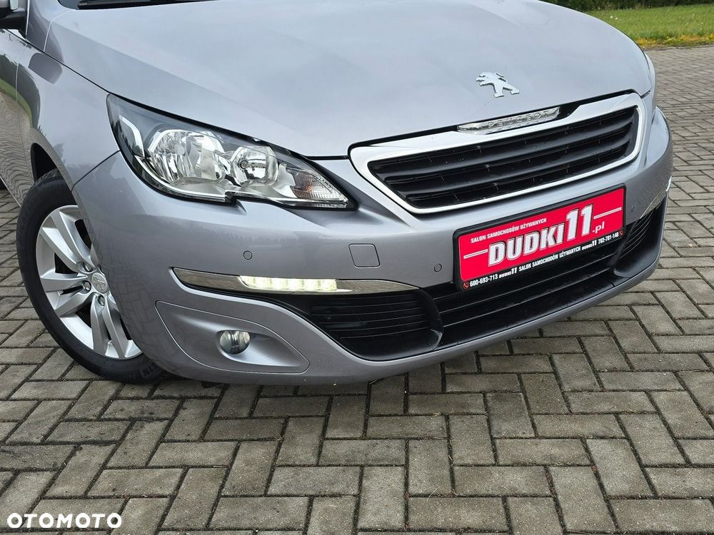 Peugeot 308 2014 photo 5