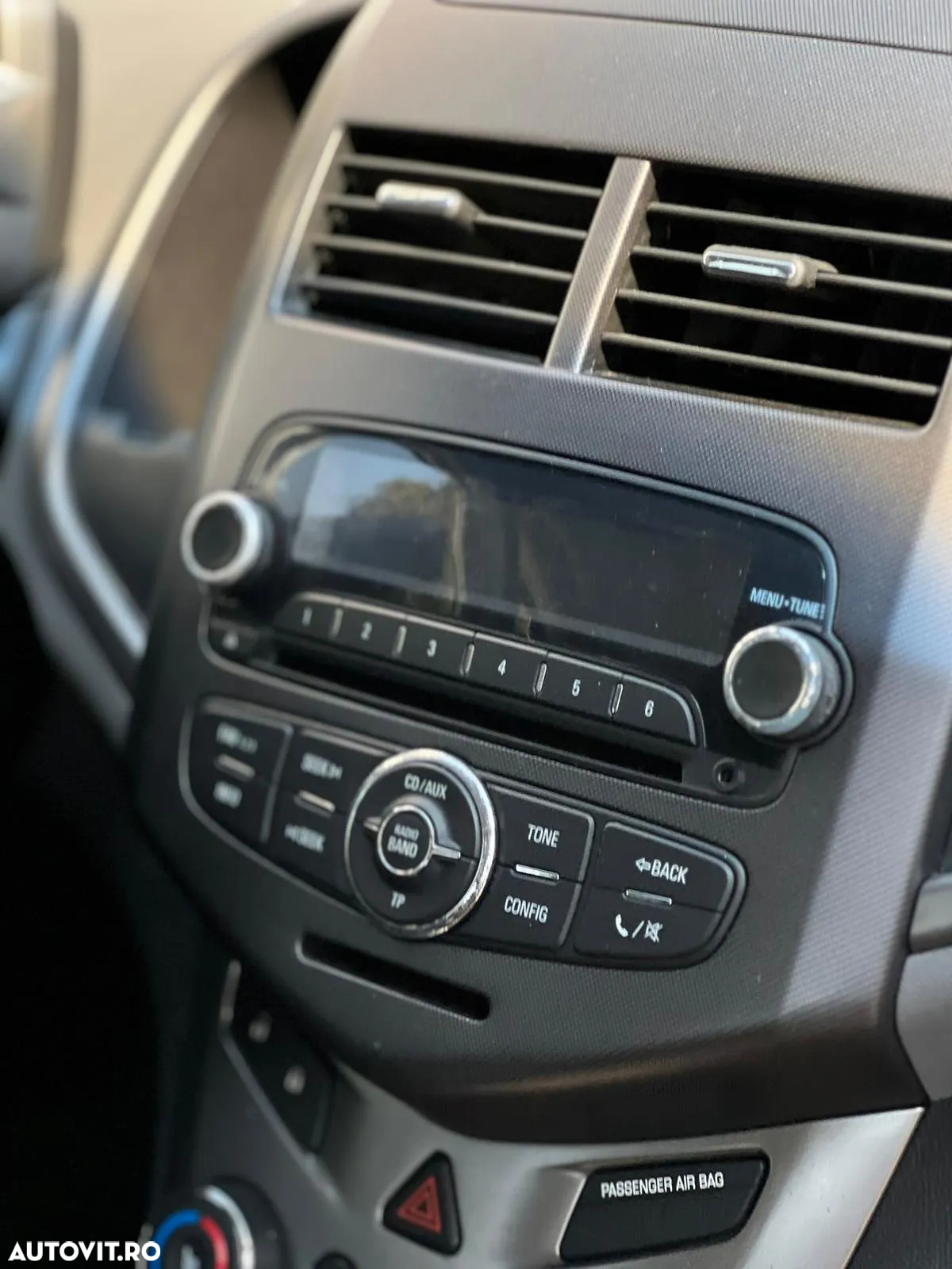 Chevrolet Aveo 1.6 LTZ - 35