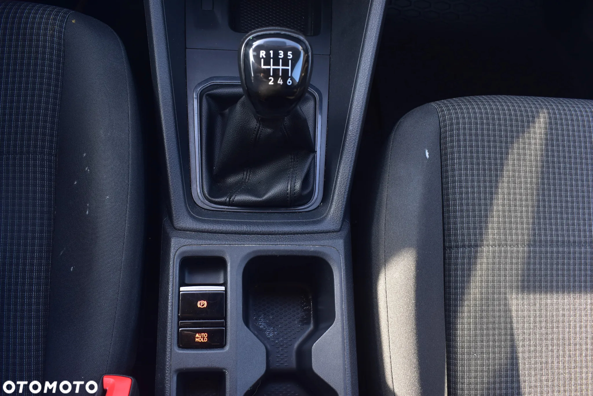Volkswagen Caddy Maxi 2.0 TDI - 23