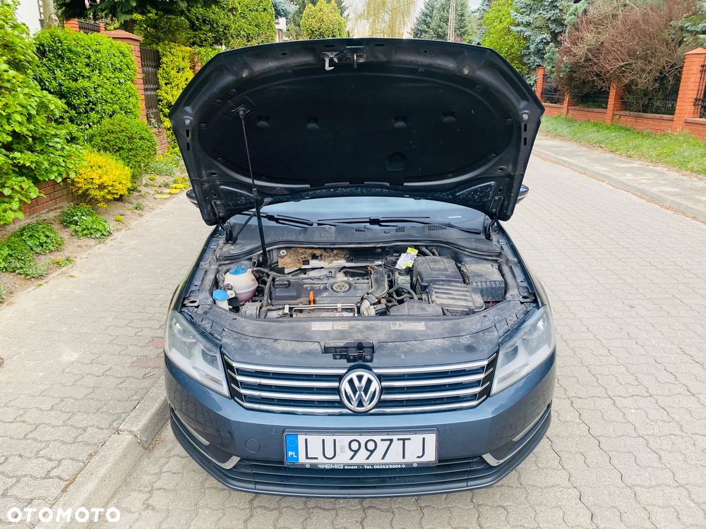 Volkswagen Passat 1.4 TSI BMT Comfortline - 16