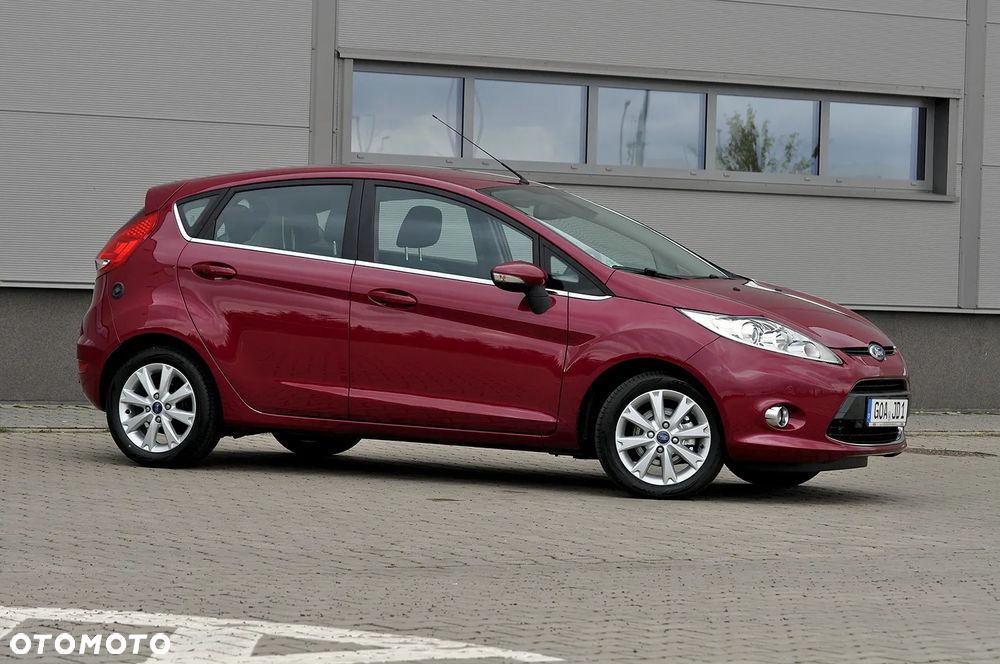 Ford Fiesta 1.6 Ti-VCT Titanium - 10