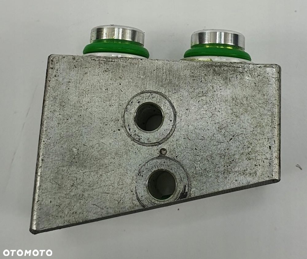 ZAWÓR ROZPRĘŻNY KLIMATYZACJI KIA PICANTO I 1.1 12V - 1