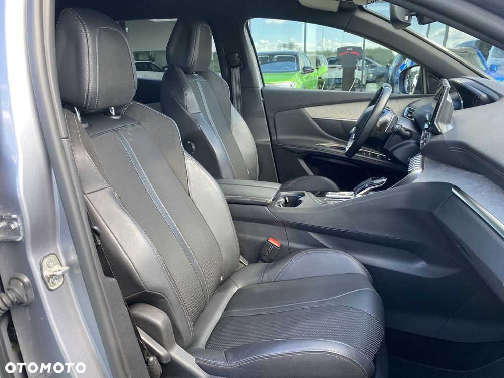 Peugeot 3008 - 16