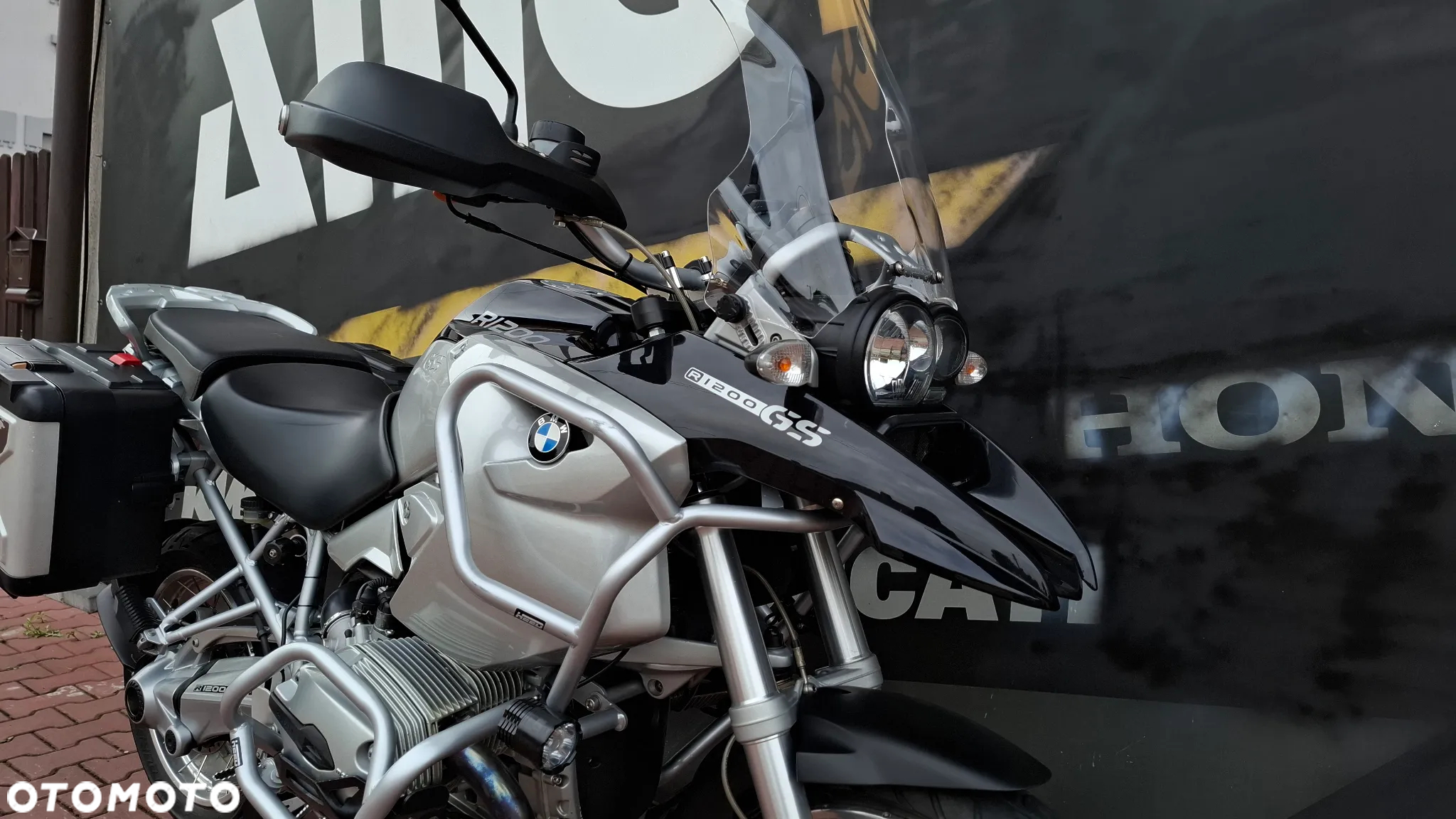BMW R - 7