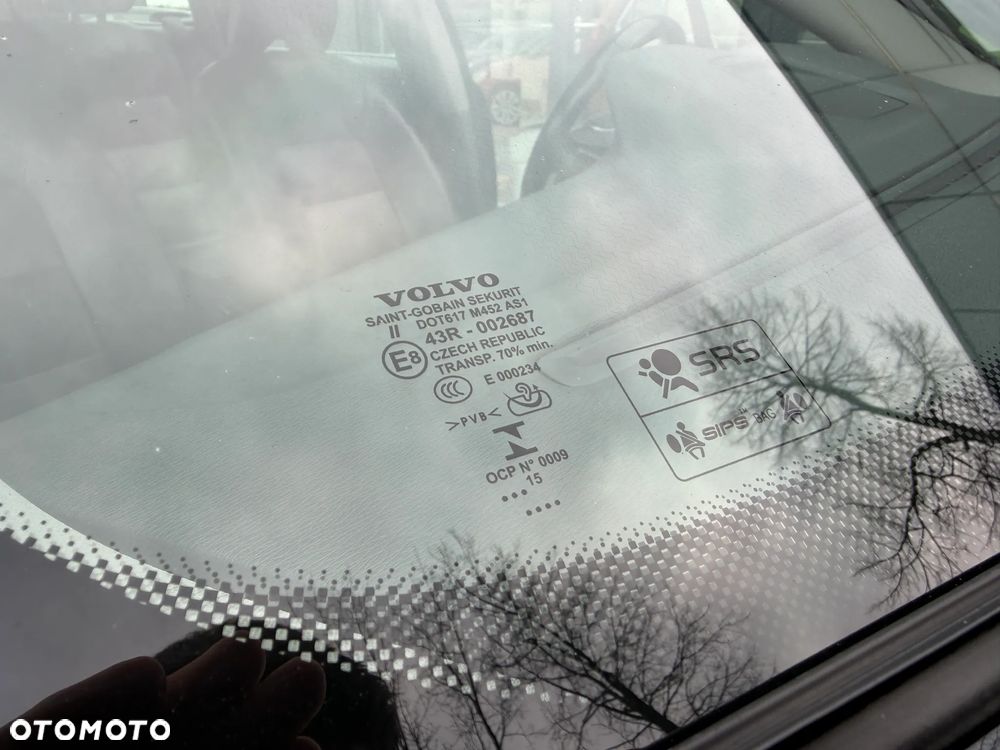 Volvo XC 70 ver-d4-drive--e-dynamic-momentum - 36