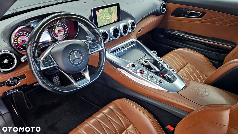 Mercedes-Benz AMG GT - 15
