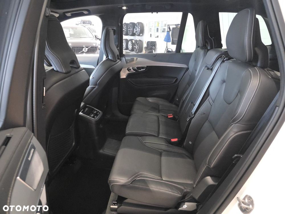 Volvo XC 90 - 27