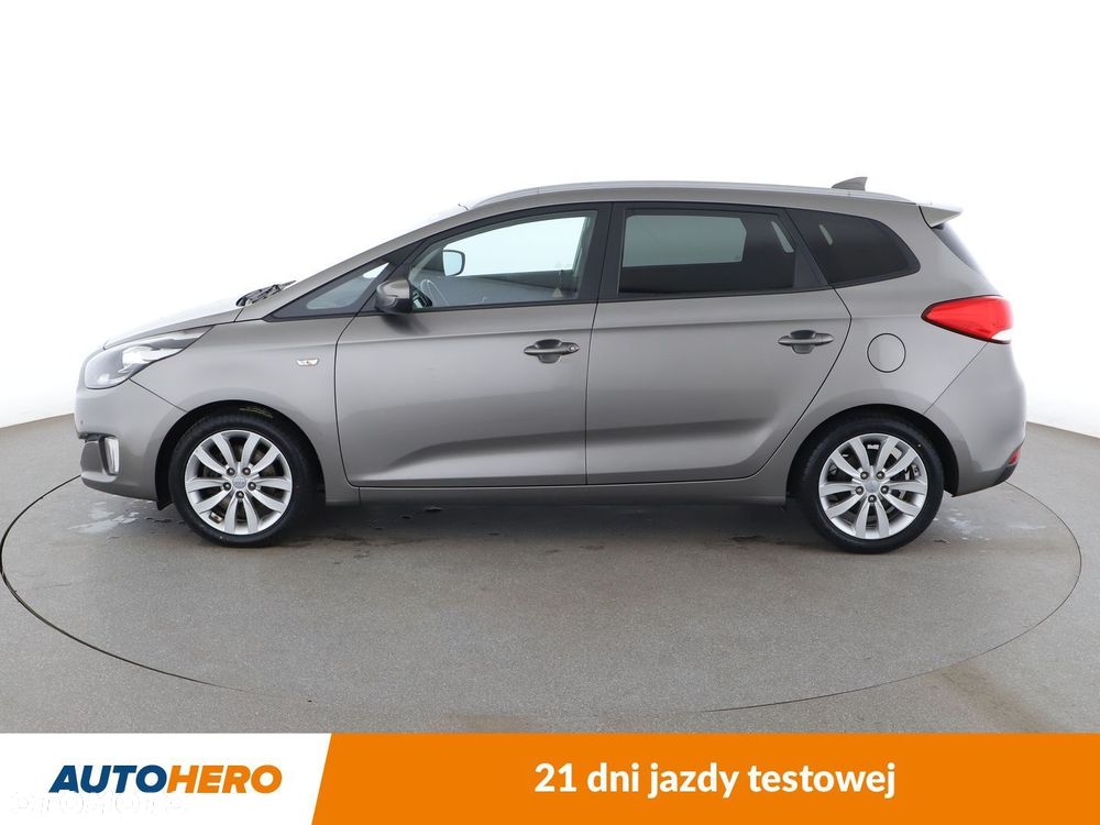 Kia Carens - 2
