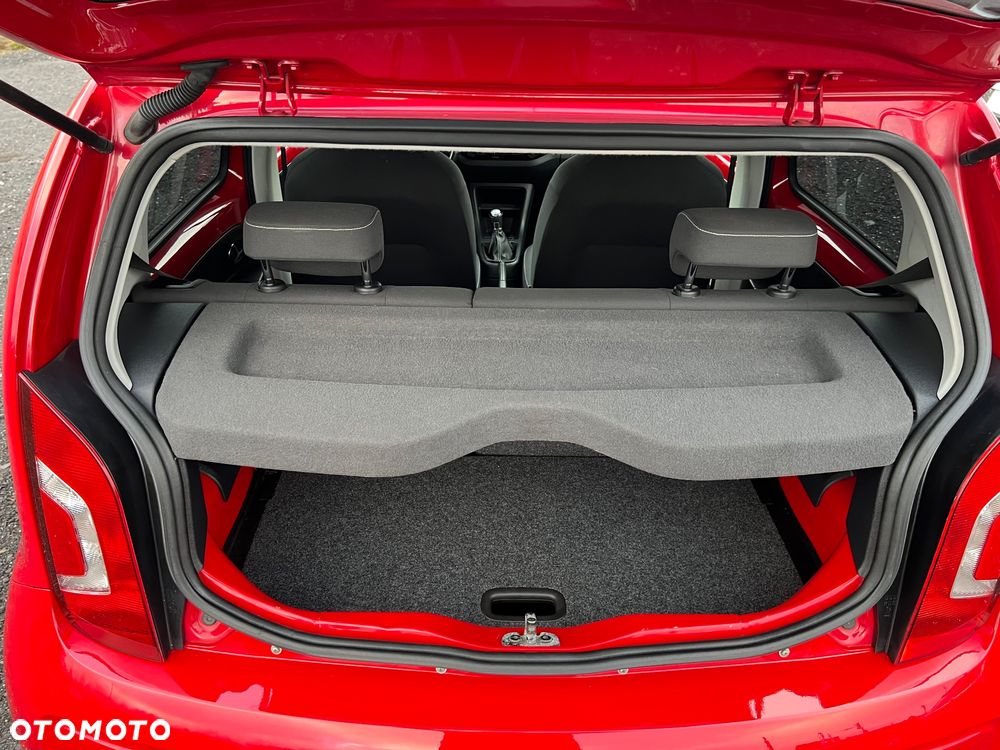 Volkswagen up! cheer - 20