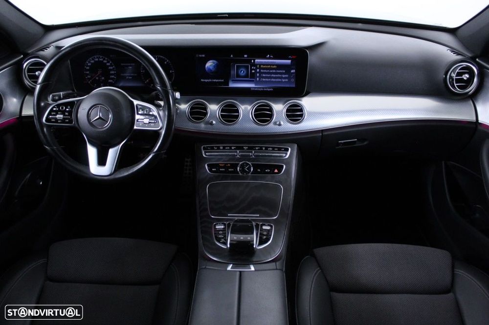 Mercedes-Benz E 300 de Avantgarde - 18